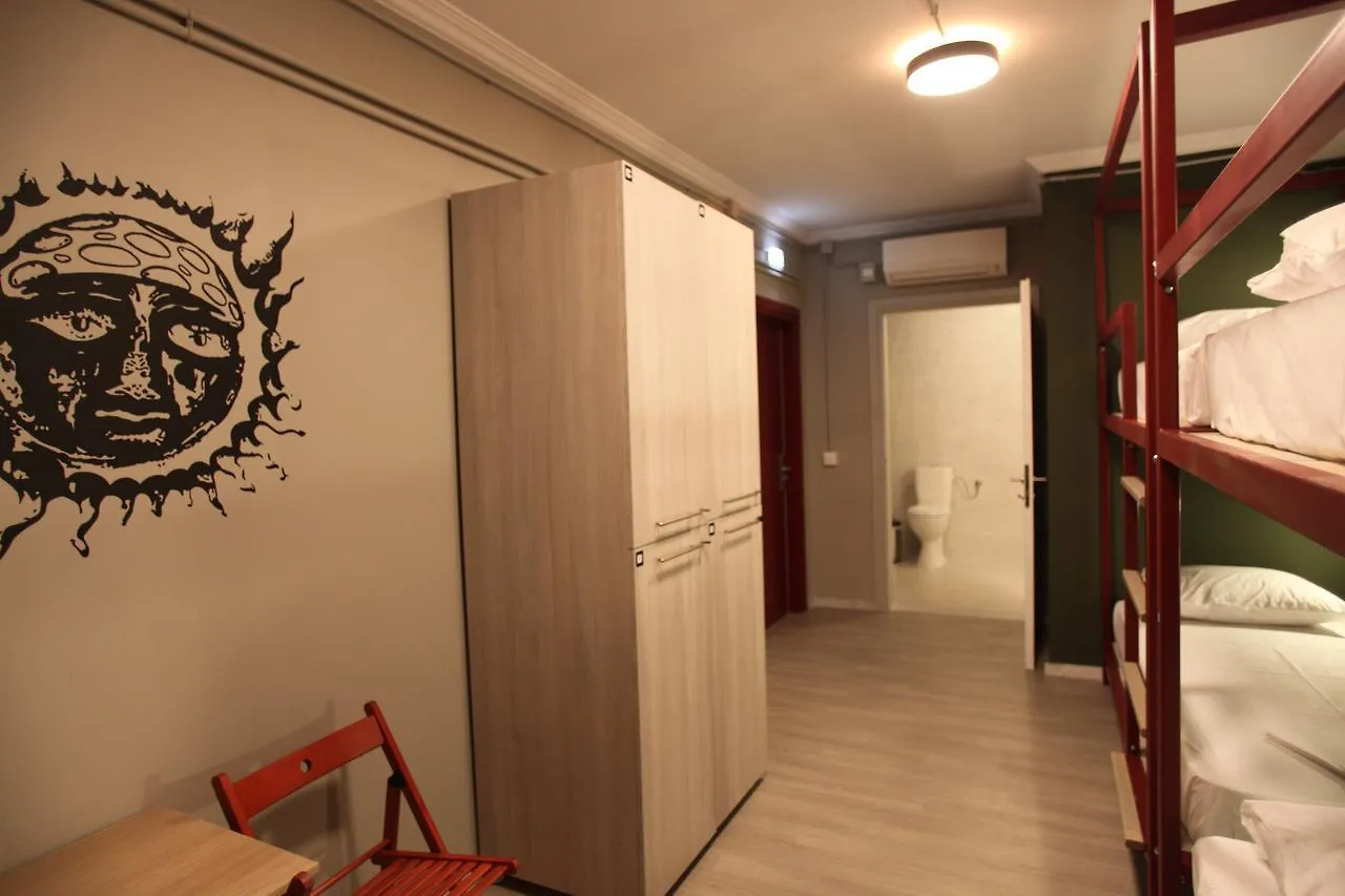 Stay Hybrid Hostel Thessaloniki